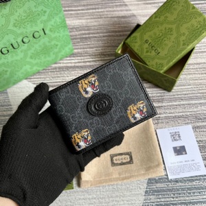 Gucci Wallets 196